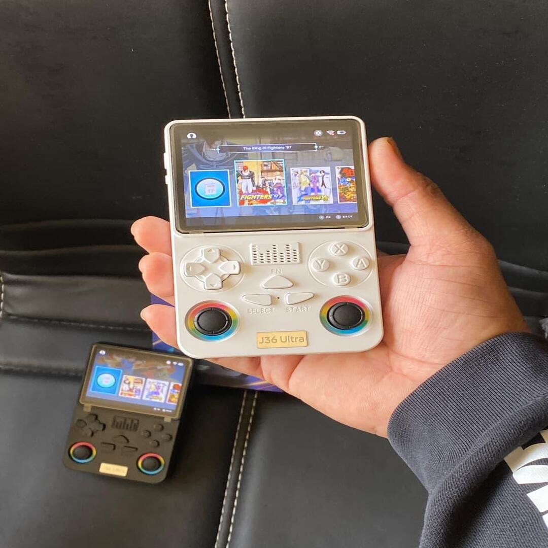 J36 Ultra 128GB Retro Handheld Game Console– 3.5″ IPS Screen