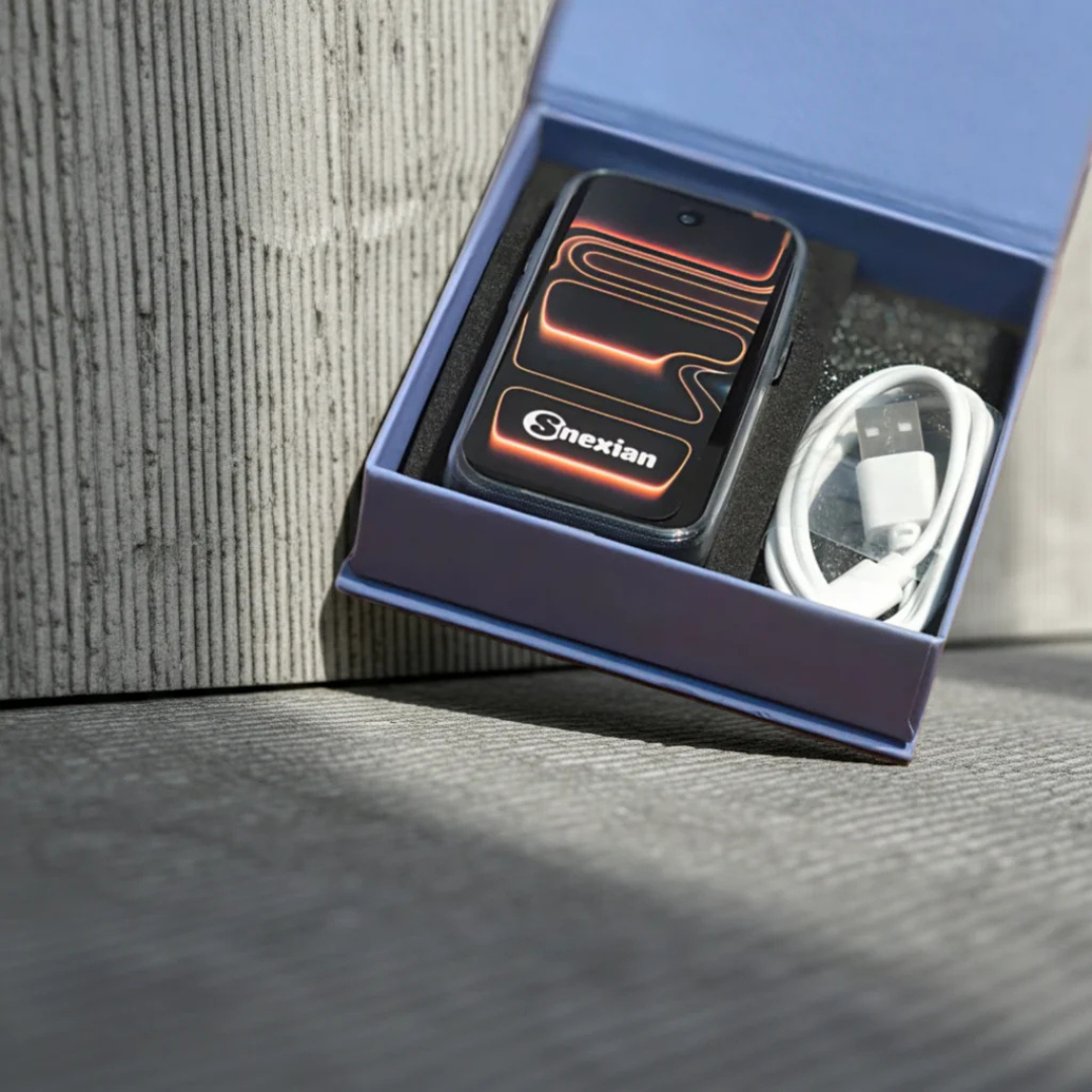 FX17 Pro Mini 4G Dual SIM Android Smartphone (3GB/16GB) FX17 Pro Mini 4G Dual SIM Android Smartphone (3GB/16GB)