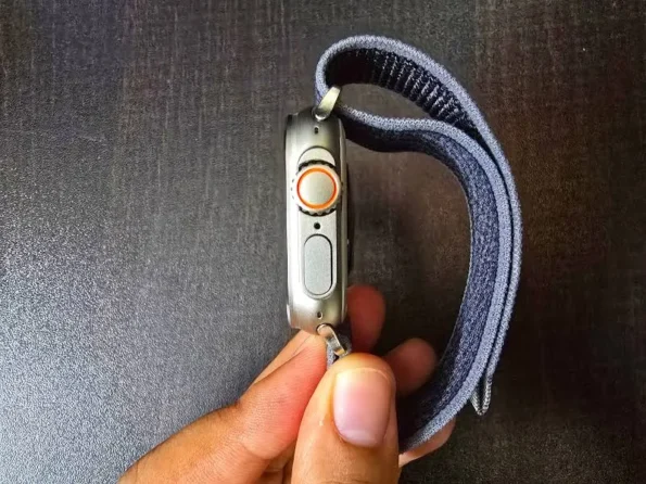 HK10 Ultra 3 Max Smartwatch | Bluetooth Calling & AI